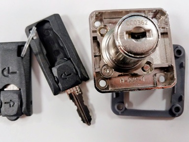 Keysplease - LD04-Cyberlock-rim-lock-c-w-2-keys